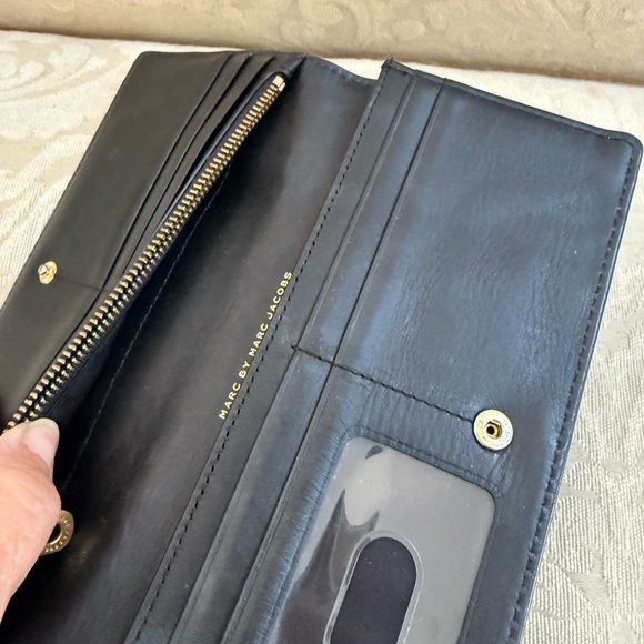 Marc Jacobs Wallet - Picture 9 of 13
